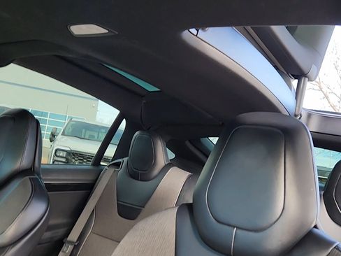 Used 2017 Tesla Model X 90D image 20