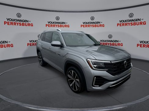 New 2026 Volkswagen Atlas SEL Premium R-Line image 2