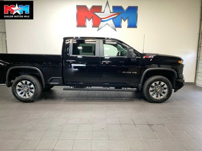 New 2026 Chevrolet Silverado 2500 Custom w/ Custom Value Package
