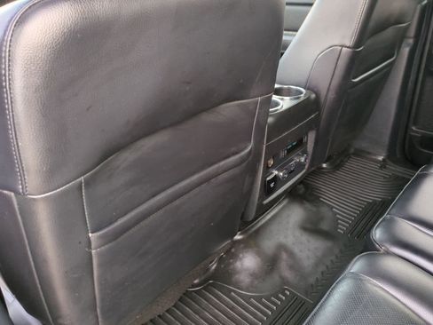 Used 2017 Ford Expedition Limited image 18