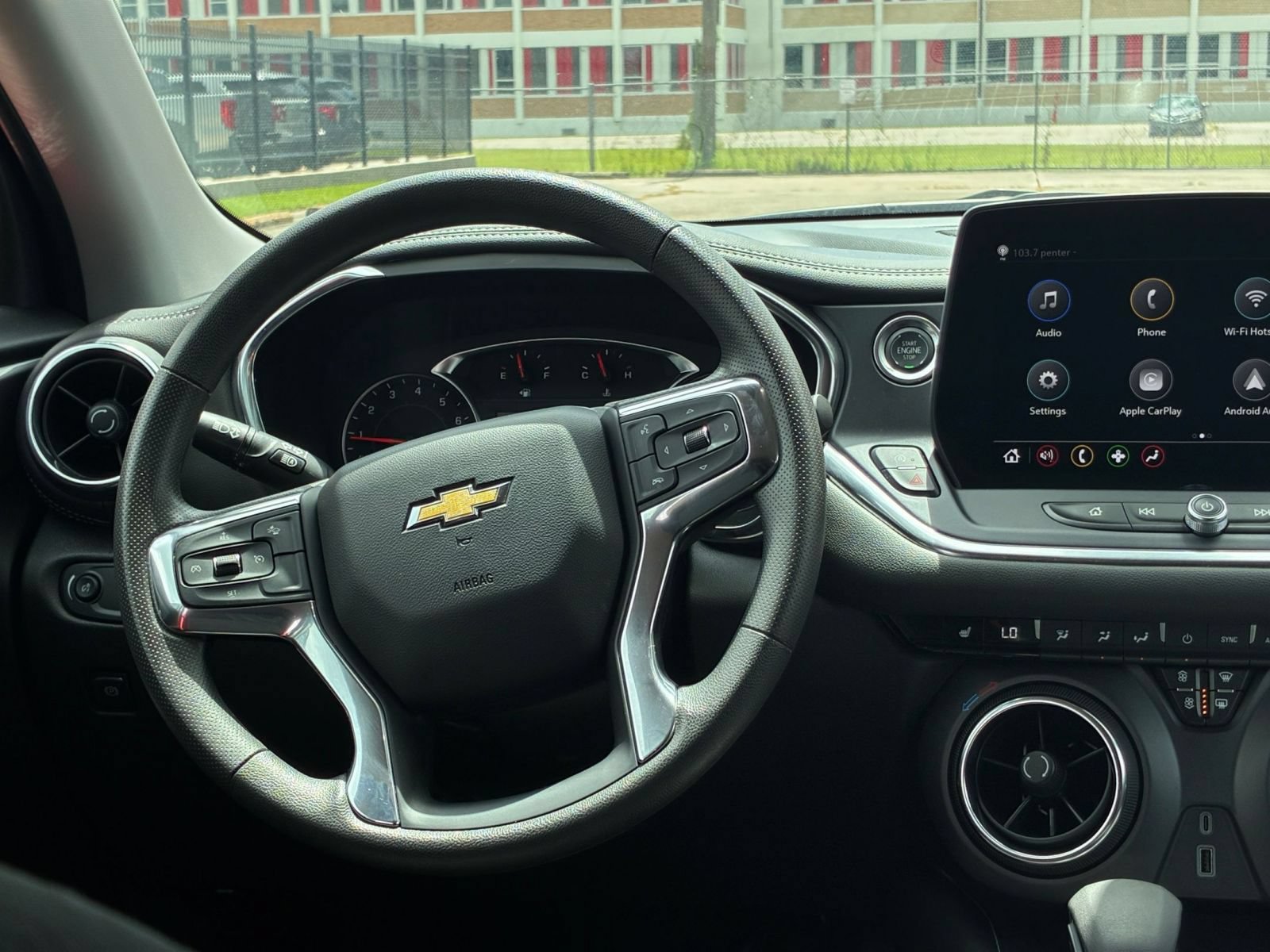 Used 2026 Chevrolet Blazer LT FWD image 34