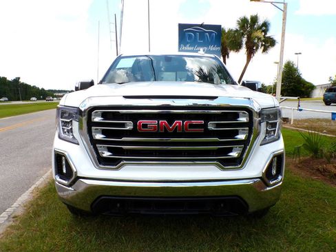 Used 2020 GMC Sierra 1500 SLT w/ SLT Premium Package AWD/4WD image 3