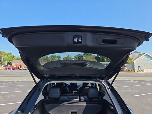 Used 2023 Honda HR-V EX-L image 14