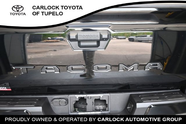 Used 2026 Toyota Tacoma SR5 AWD/4WD image 34