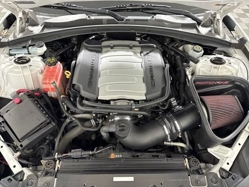 Used 2016 Chevrolet Camaro SS RWD image 73