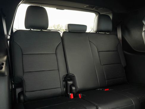 New 2026 Buick Enclave Sport Touring w/ Super Cruise Package image 13