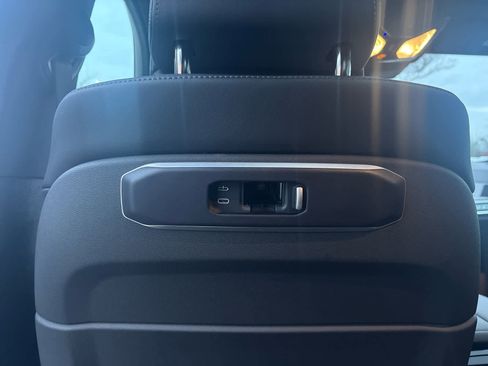 Used 2026 BMW X6 xDrive40i image 18