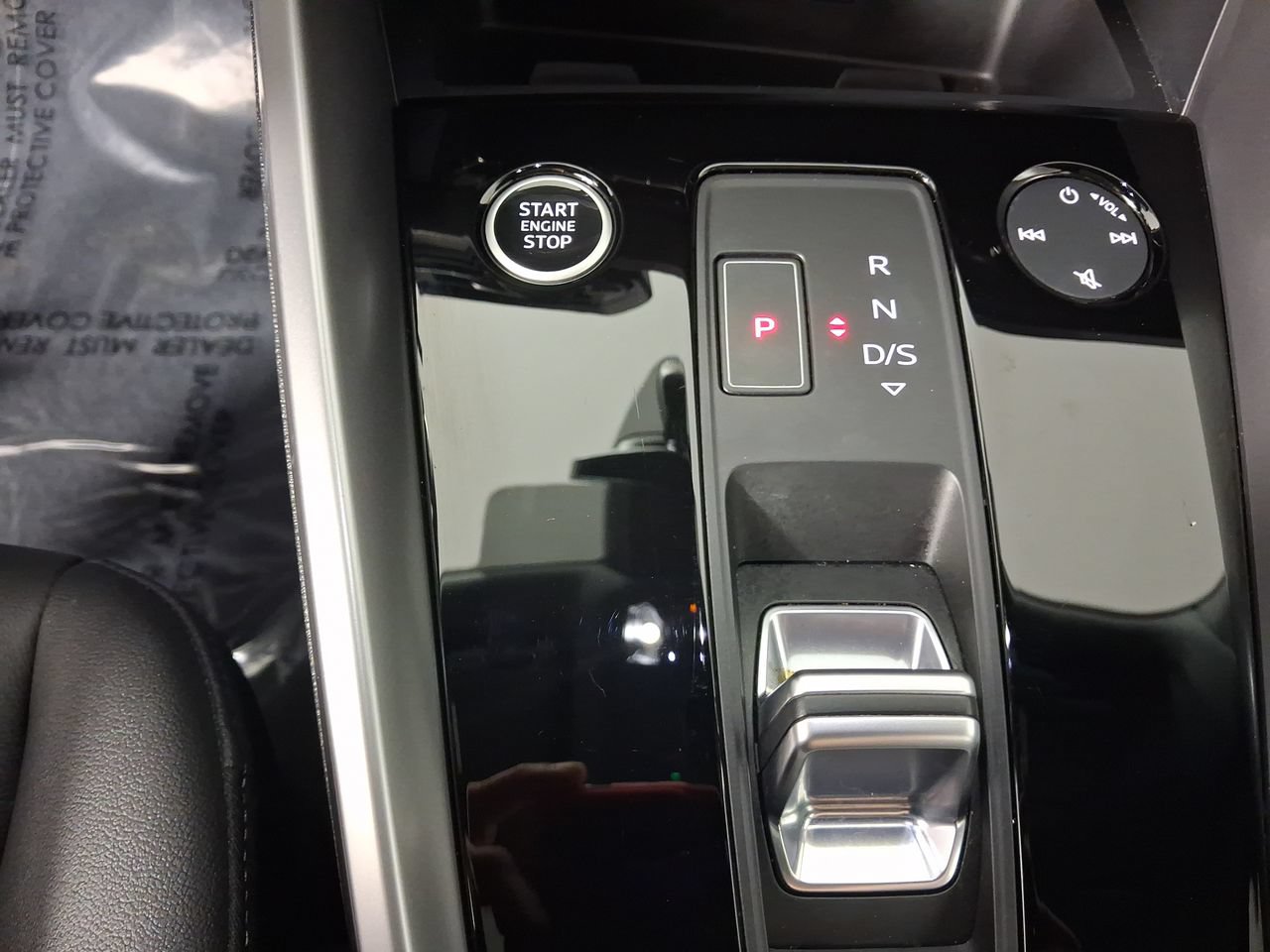Used 2023 Audi A3 2.0T Premium w/ Convenience Package FWD image 24