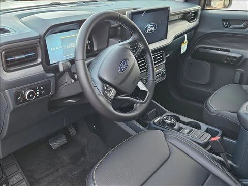 New 2025 Ford Maverick Lobo image 3