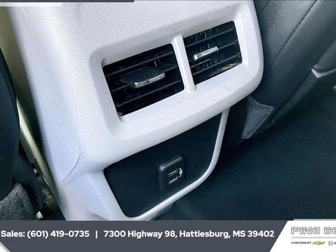 Certified 2021 GMC Terrain SLT image 23