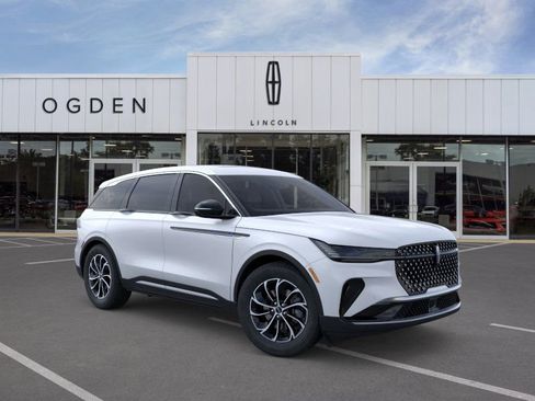 New 2026 Lincoln Nautilus Premier w/ Equipment Group 102A image 7