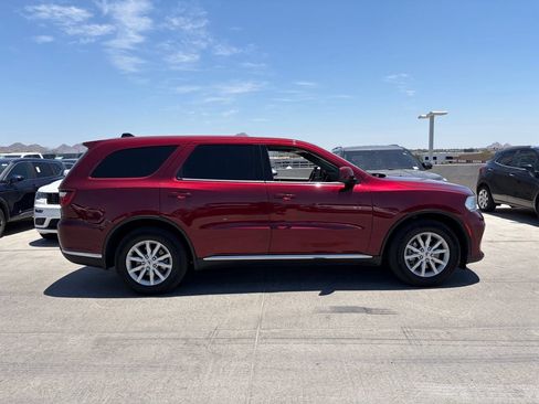 Used 2021 Dodge Durango SXT w/ 3rd Row Seating Group RWD image 3