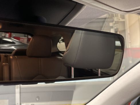 Used 2023 Toyota Highlander XLE FWD image 27