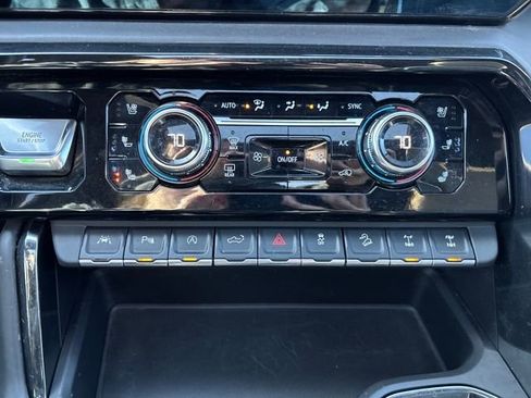 Used 2023 GMC Sierra 1500 AT4X image 18