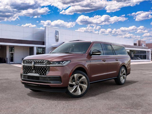 New 2027 Lincoln Navigator L Black Label AWD/4WD image 2