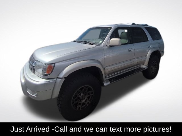 Used 2001 Toyota 4Runner Limited AWD/4WD image 1