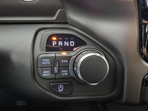 New 2026 RAM 1500 Big Horn AWD/4WD image 30