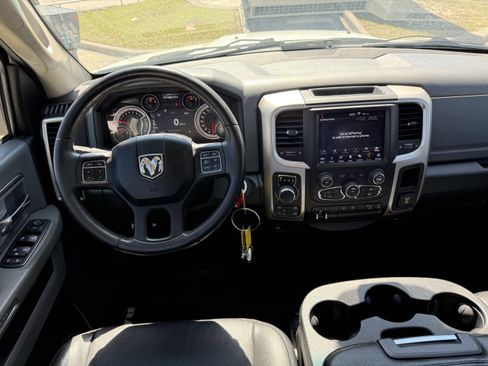 Used 2018 RAM 1500 Big Horn image 14