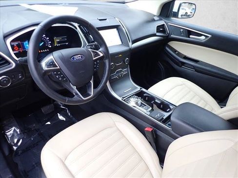 Used 2019 Ford Edge SEL w/ Equipment Group 201A FWD image 11