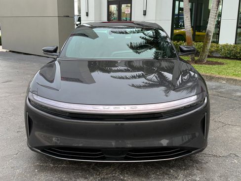 Used 2024 Lucid Air Grand Touring image 16