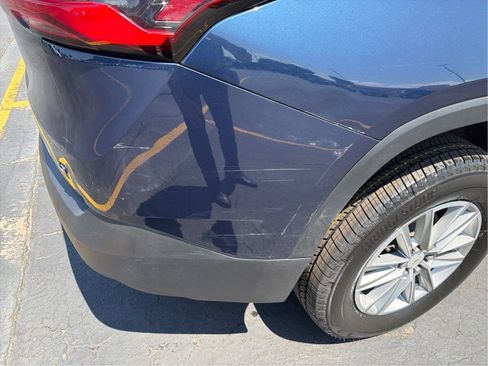 Used 2023 Chevrolet Traverse LT w/ LPO, Floor Liner Package AWD/4WD image 34