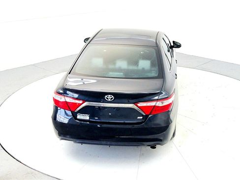 Certified 2017 Toyota Camry SE image 17