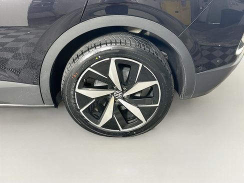 Used 2023 Volkswagen ID.4 Pro S AWD/4WD image 11