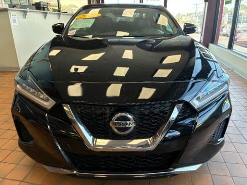 Used 2021 Nissan Maxima 3.5 SV w/ Floor Mat Group FWD image 5