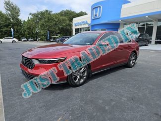 Used 2023 Honda Accord EX video 1