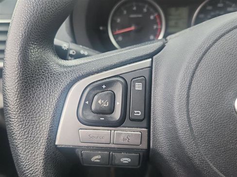 Used 2018 Subaru Forester 2.5i Premium w/ All-Weather Package image 15