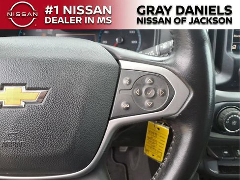 Used 2020 Chevrolet Colorado LT w/ Safety Package RWD image 14