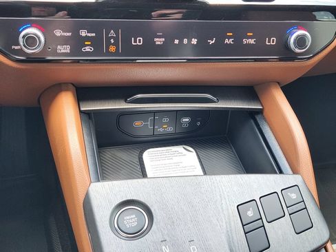 New 2026 Kia Sportage X-Line AWD/4WD image 17