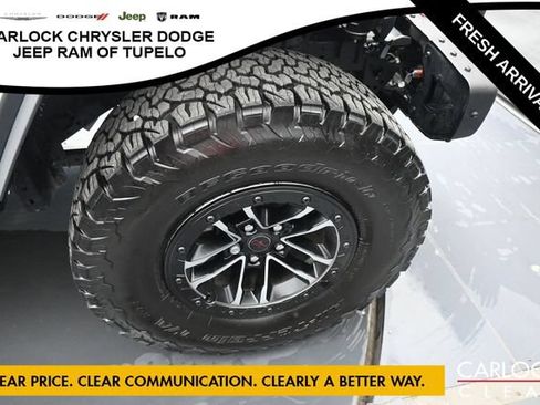 Used 2024 Jeep Wrangler Unlimited Rubicon AWD/4WD image 42