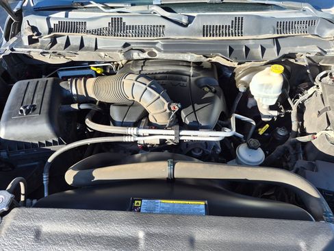 Used 2011 RAM 2500 ST w/ ST Popular Equipment Group AWD/4WD image 33