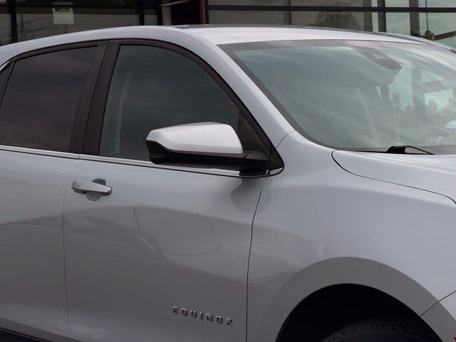 Used 2022 Chevrolet Equinox LT AWD/4WD image 4