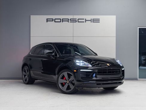 Used 2022 Porsche Macan S image 9