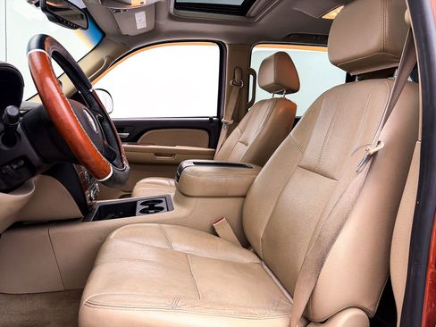 Used 2007 Chevrolet Avalanche LT w/ LT Preferred Equipment Group image 15