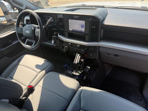 New 2026 Ford F550 4x4 Regular Cab Super Duty image 15