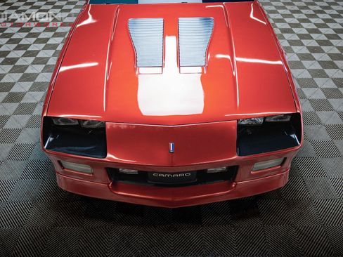 Used 1989 Chevrolet Camaro IROC-Z RWD image 28
