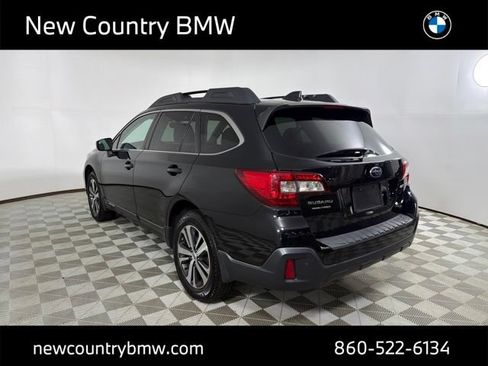 Used 2019 Subaru Outback 2.5i Limited AWD/4WD image 5