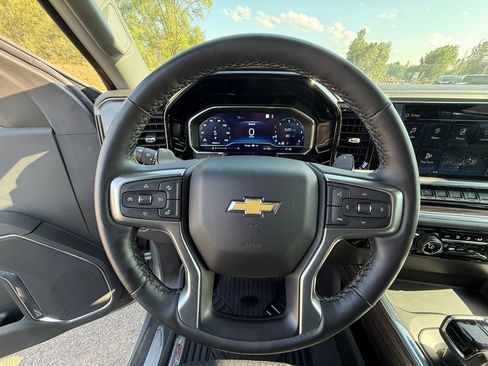 Certified 2023 Chevrolet Silverado 1500 LT AWD/4WD image 18