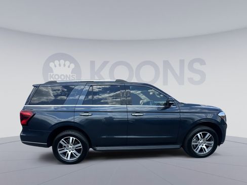 Used 2024 Ford Expedition Limited AWD/4WD image 17