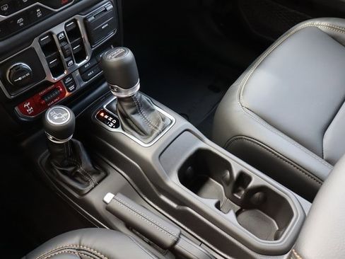 New 2025 Jeep Wrangler Unlimited Rubicon 392 image 31