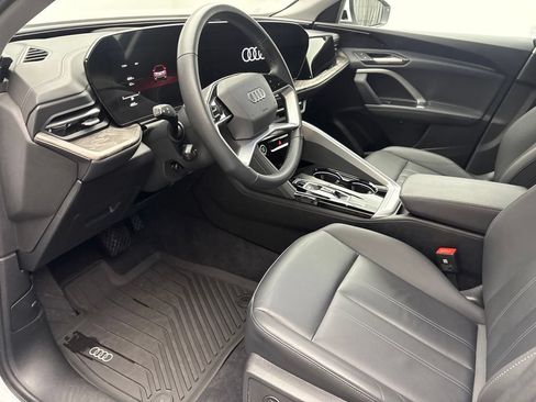 Used 2025 Audi Q5 Premium w/ Convenience Package AWD/4WD image 5