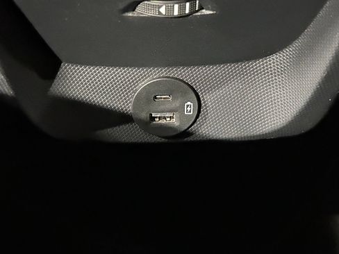 Used 2021 Ford Mustang Mach-E Select RWD image 76