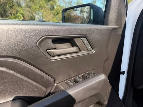 Used 2024 Chevrolet Colorado W/T w/ Advanced Trailering Package image 19