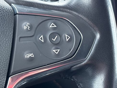 Used 2019 Chevrolet Traverse LT image 31