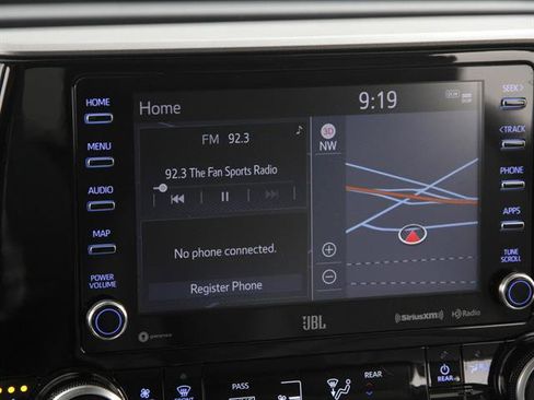 Used 2020 Toyota Highlander Limited image 10