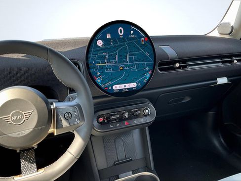 New 2025 MINI Cooper S image 6