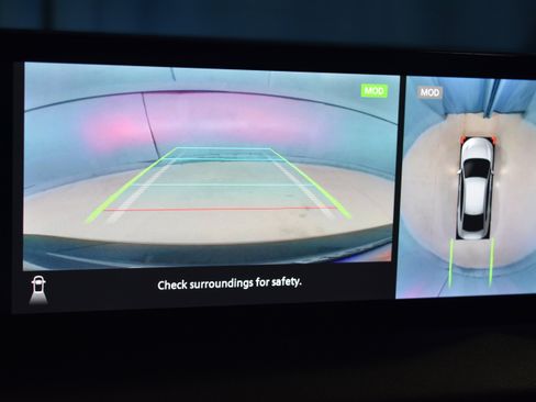 New 2026 Nissan Sentra SR w/ SR Premium Package image 9